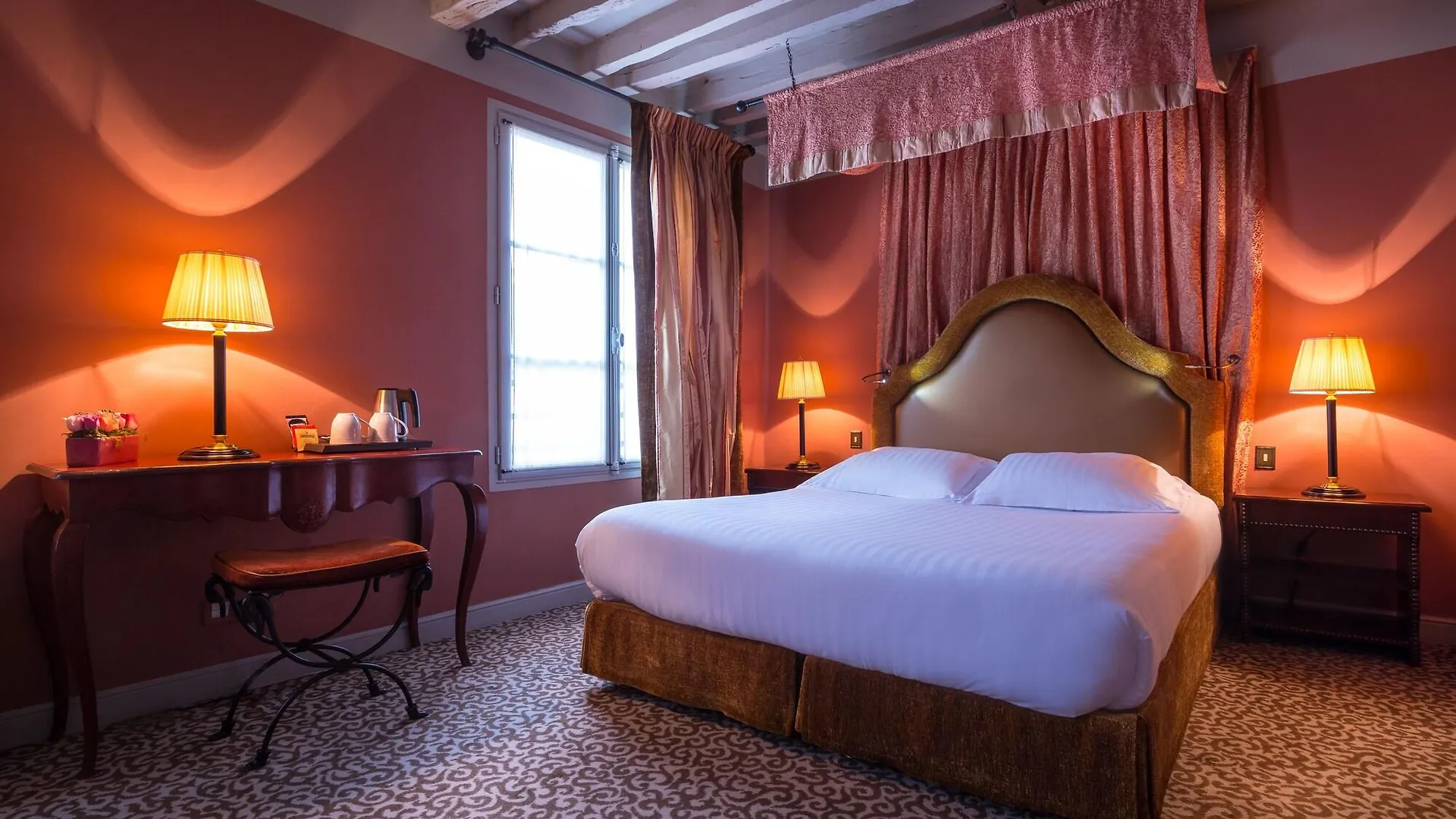 Odeon Saint-germain 4*